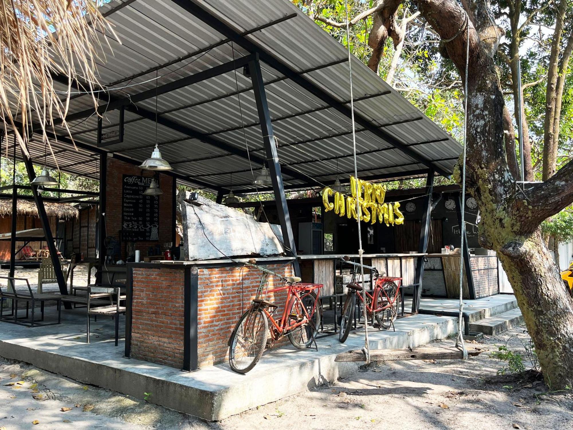 Little Hut Hotel เกาะพยาม ภายนอก รูปภาพ