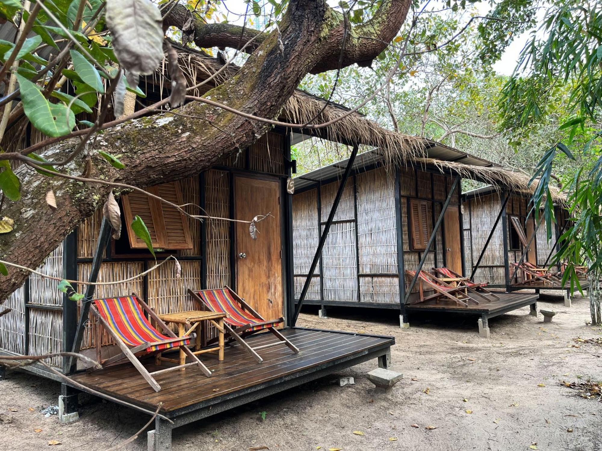 Little Hut Hotel เกาะพยาม ภายนอก รูปภาพ