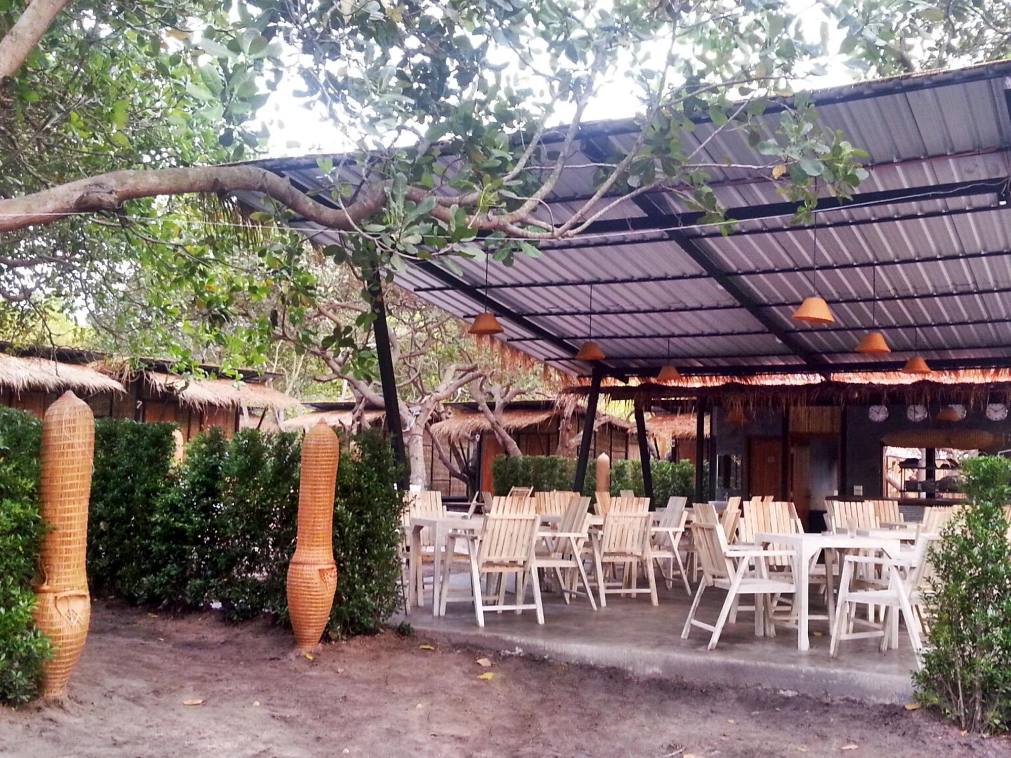 Little Hut Hotel เกาะพยาม ภายนอก รูปภาพ