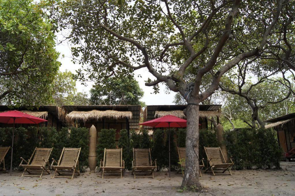 Little Hut Hotel เกาะพยาม ภายนอก รูปภาพ